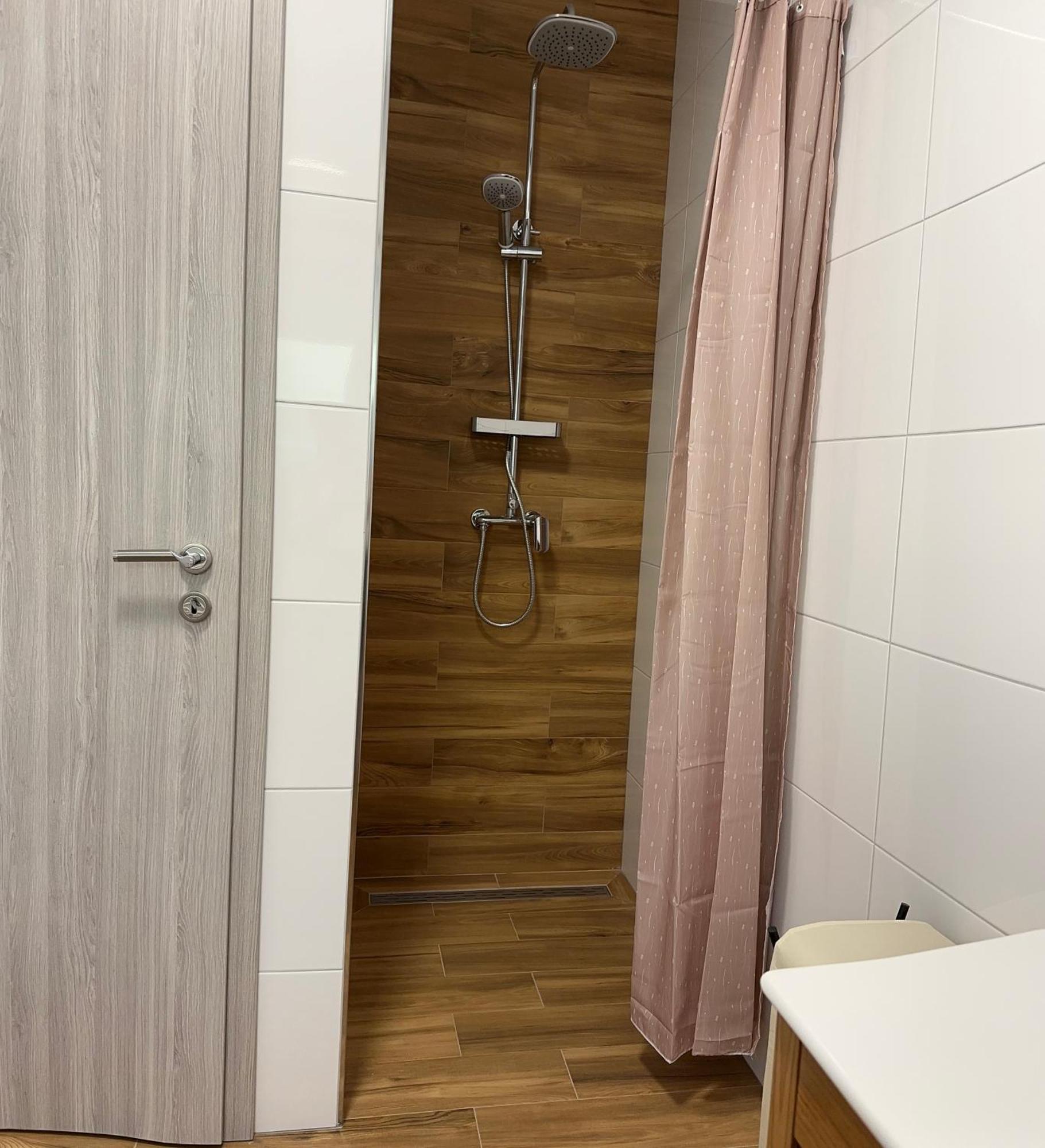 Ivano & Leo - Private Parking Appartement Zadar