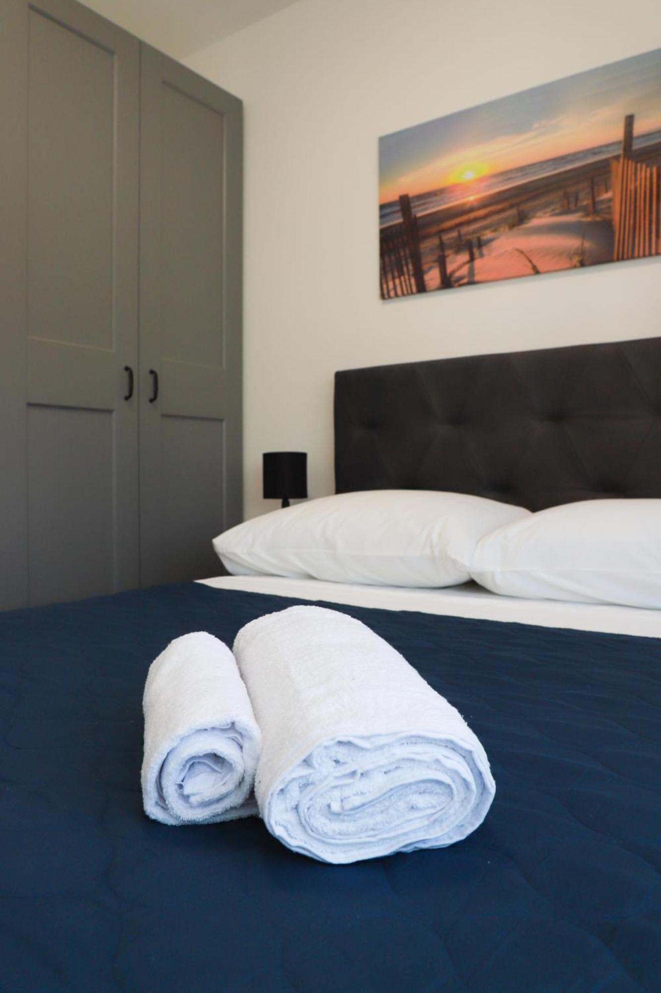 Ivano & Leo - Private Parking Apartmán *