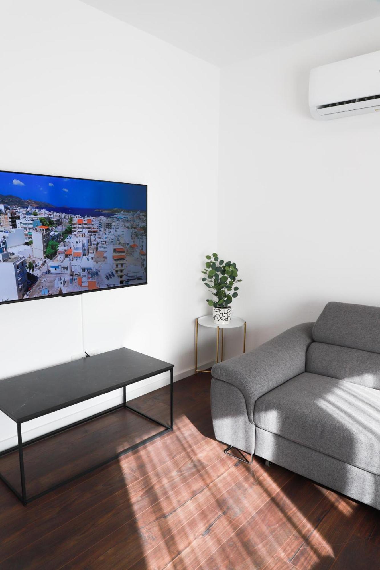 Ivano & Leo - Private Parking Appartement
