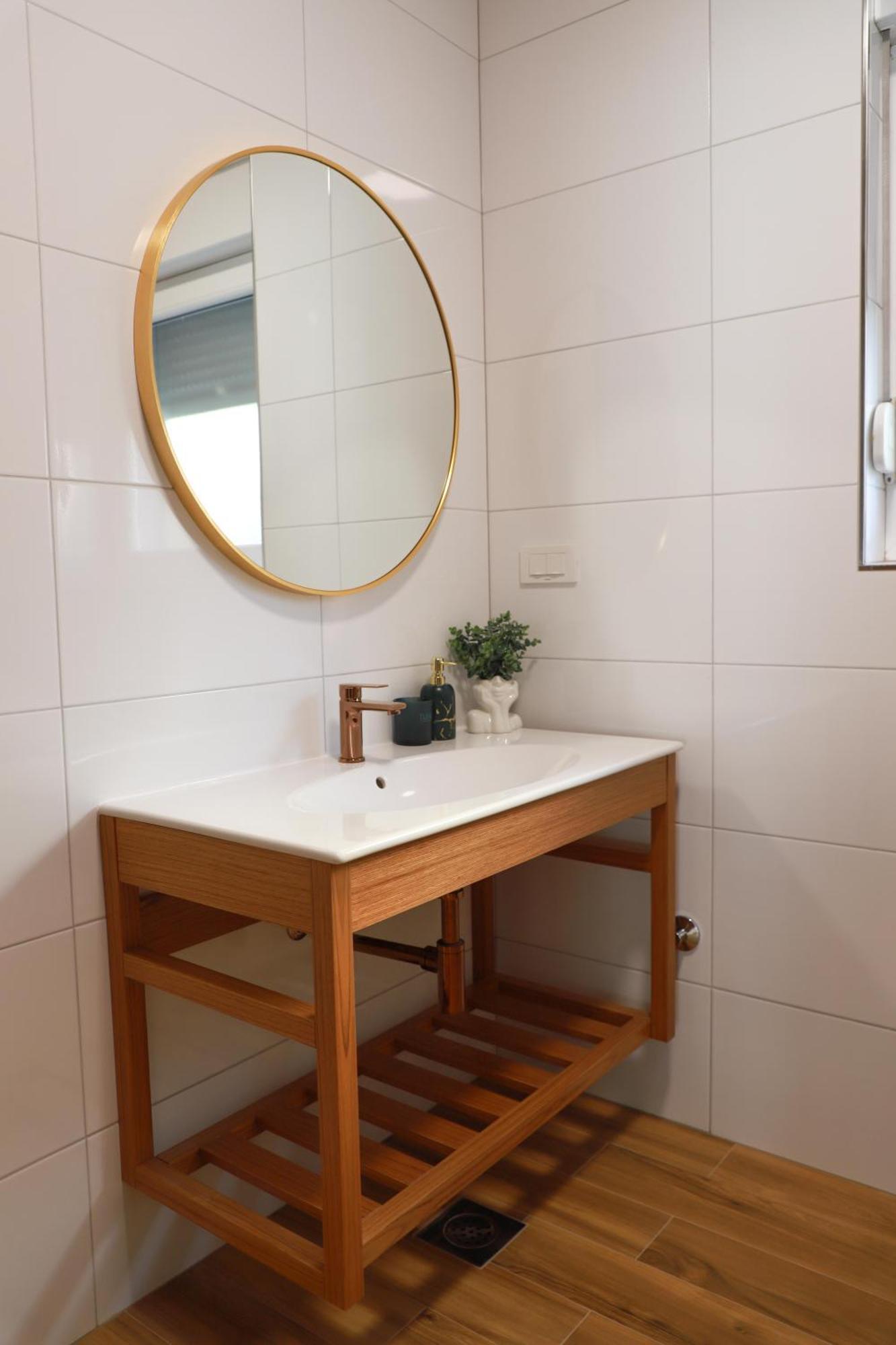 Ivano & Leo - Private Parking Appartement *