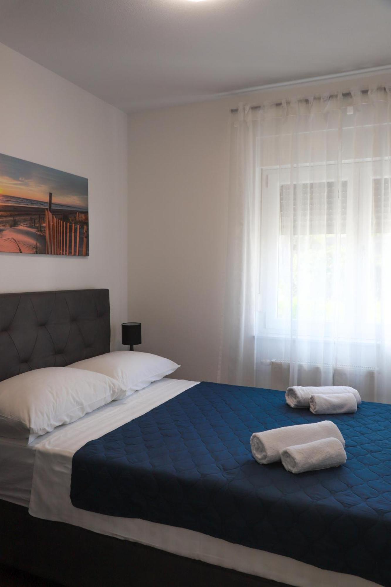 Ivano & Leo - Private Parking Apartman *