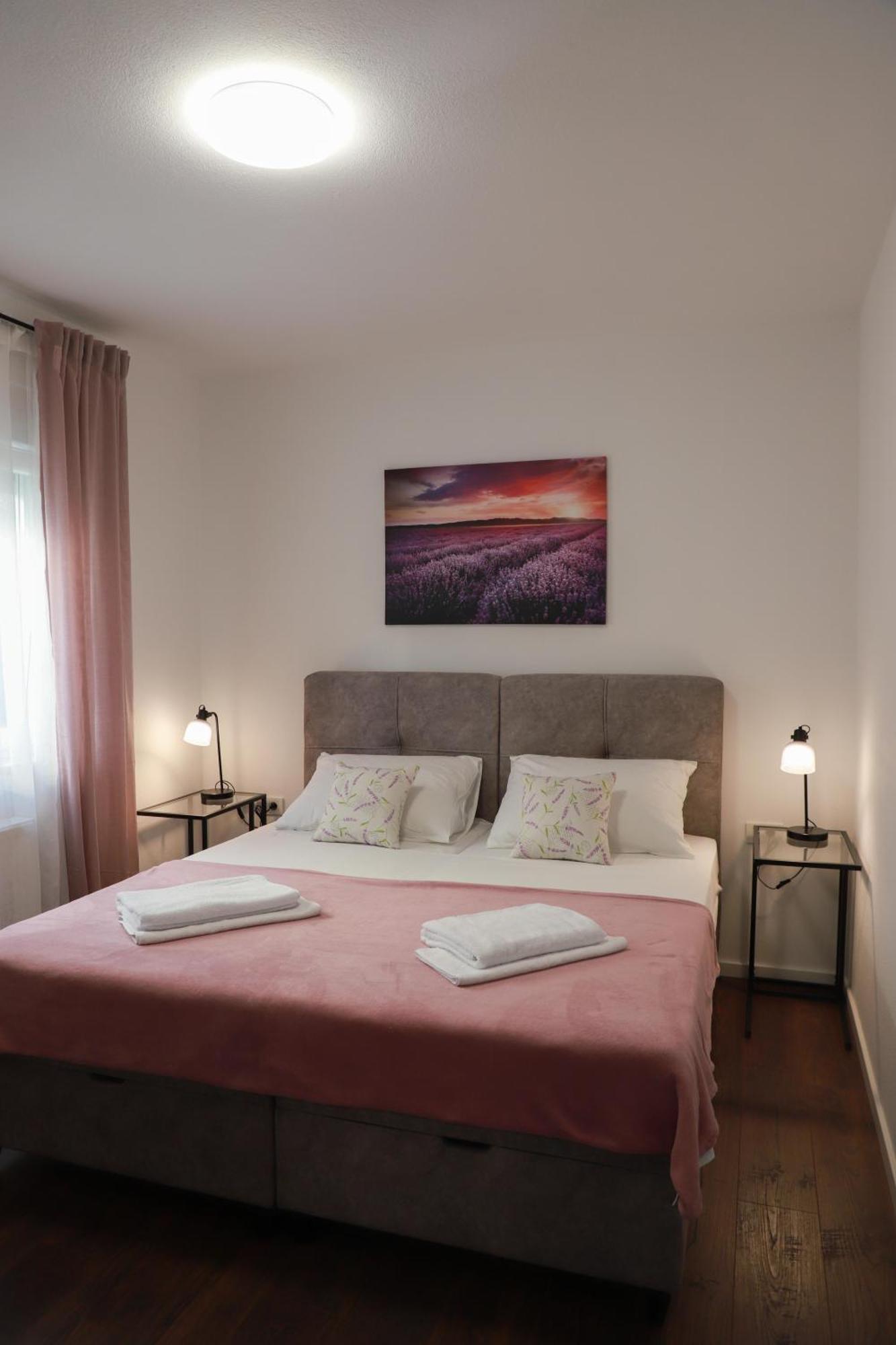 Appartement Ivano & Leo - Private Parking Zadar