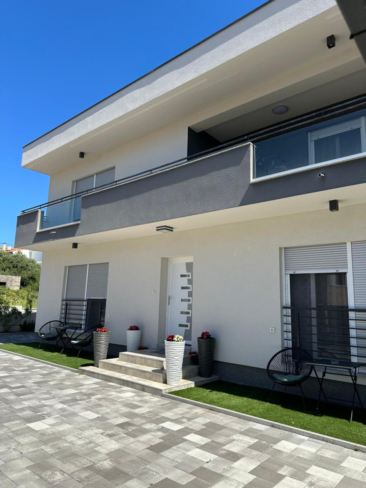 Appartement Ivano & Leo - Private Parking Zadar